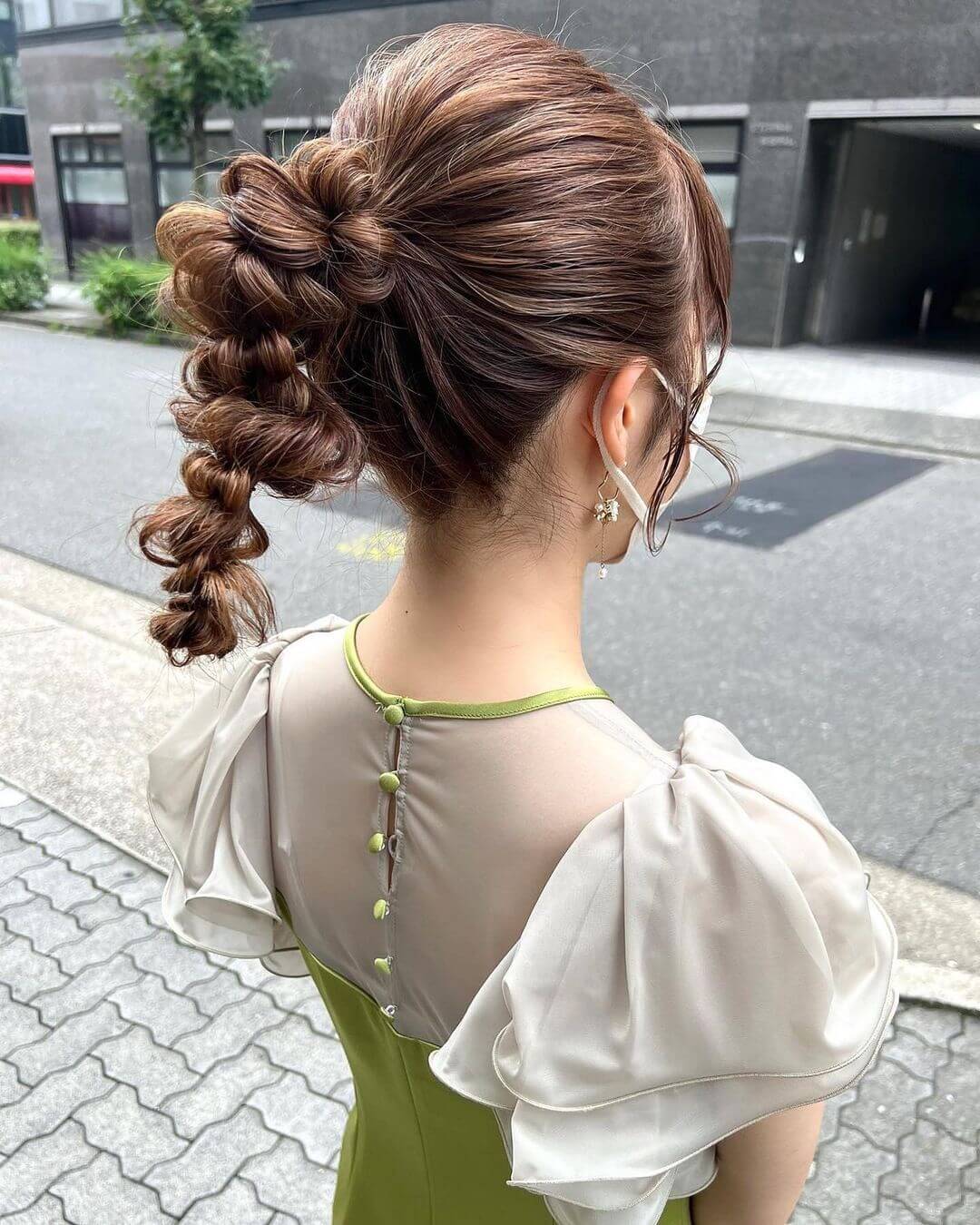 結婚式の髪型・ミディアムのお呼ばれヘアセット